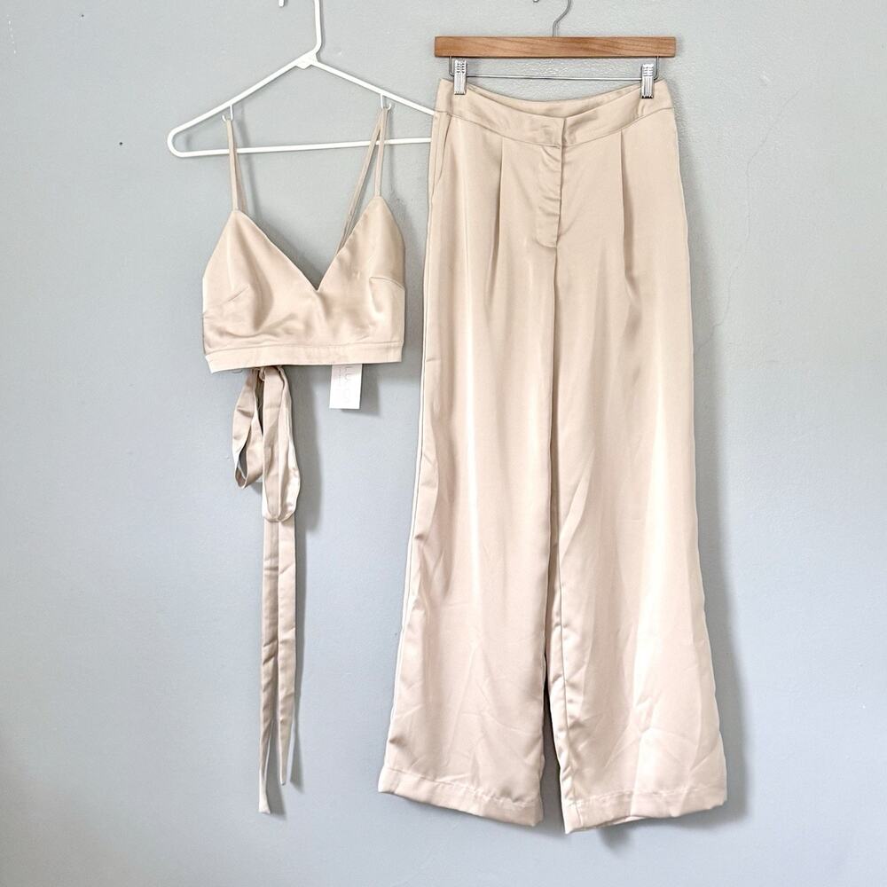 Mable Halter and Wide Leg Pant Set Medium Lucca Collection Champagne Satin NEW